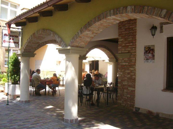 Penzion Da Giacomo Trenčín المظهر الخارجي الصورة